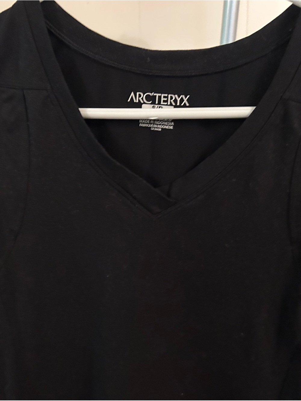 Arc'teryx Black V-Neck Mini Dress